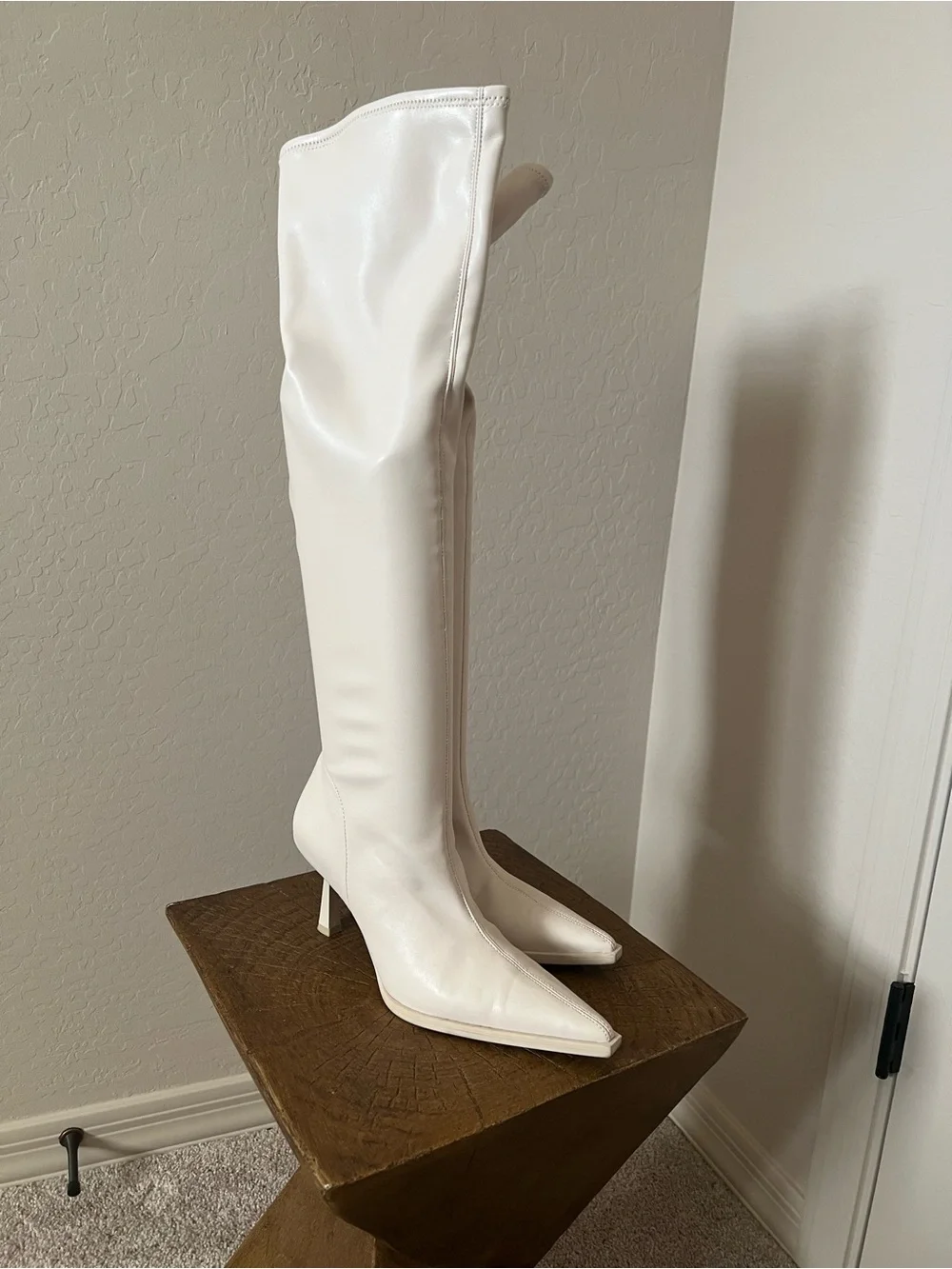 OAK + FORT White Over-the-Knee Pointed Stiletto Boots